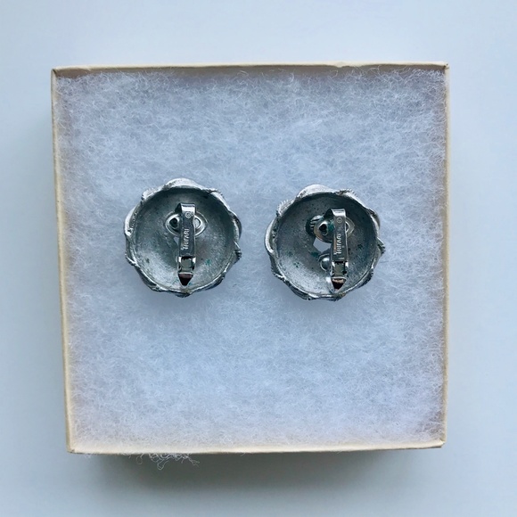 Vintage Trifari Silver Clip-On Earrings - Picture 2 of 4